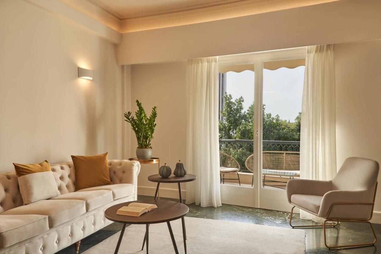 Chic N Bright 3Bd Apt With Hilton View Athen Eksteriør bilde