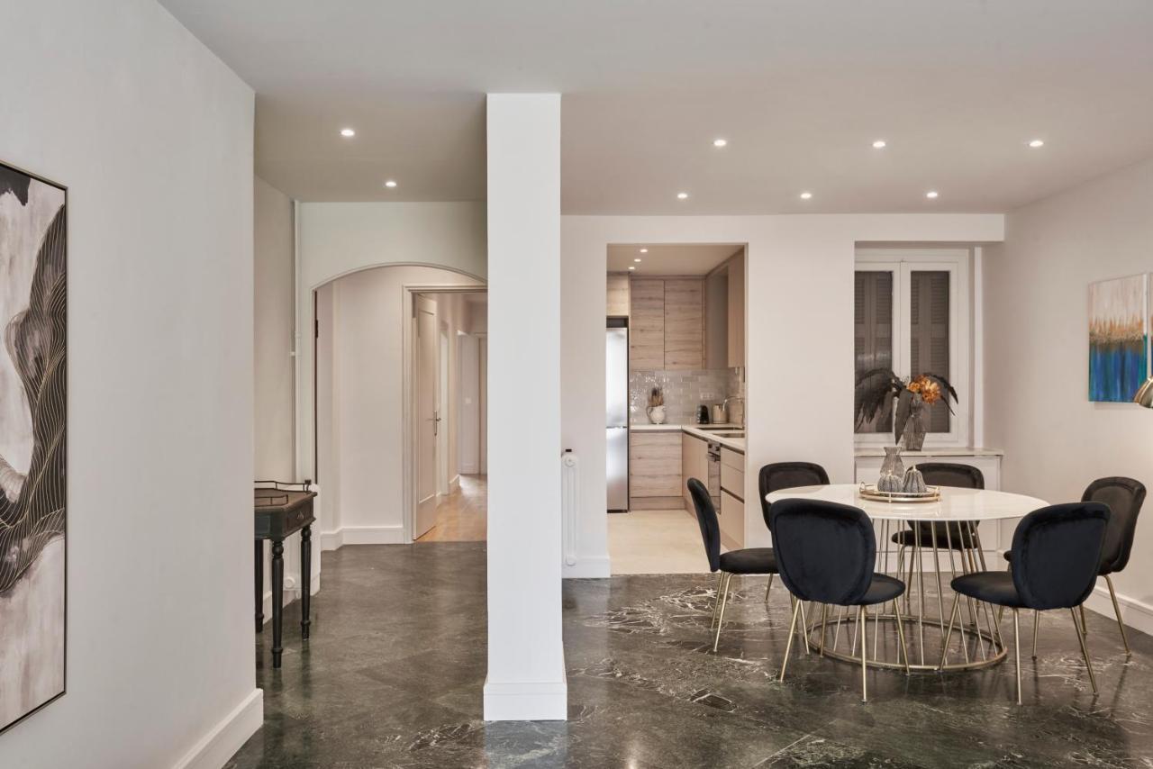 Chic N Bright 3Bd Apt With Hilton View Athen Eksteriør bilde