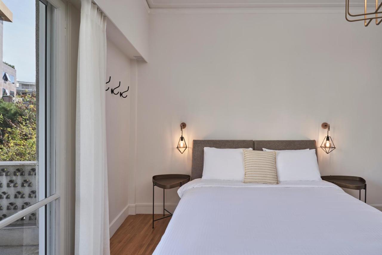 Chic N Bright 3Bd Apt With Hilton View Athen Eksteriør bilde